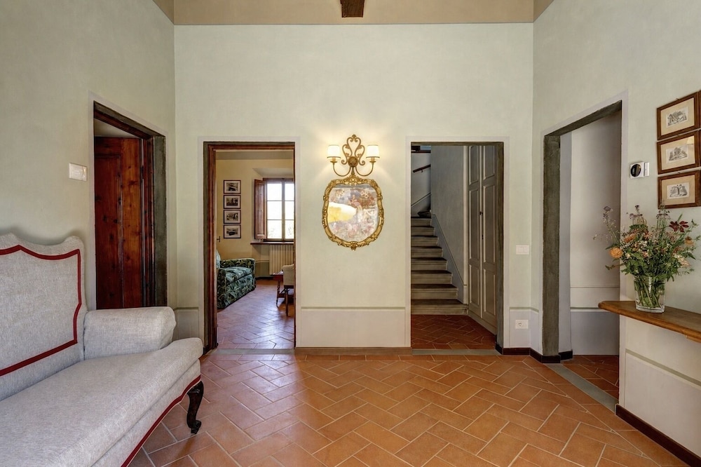 Villa Le Barone 30/50