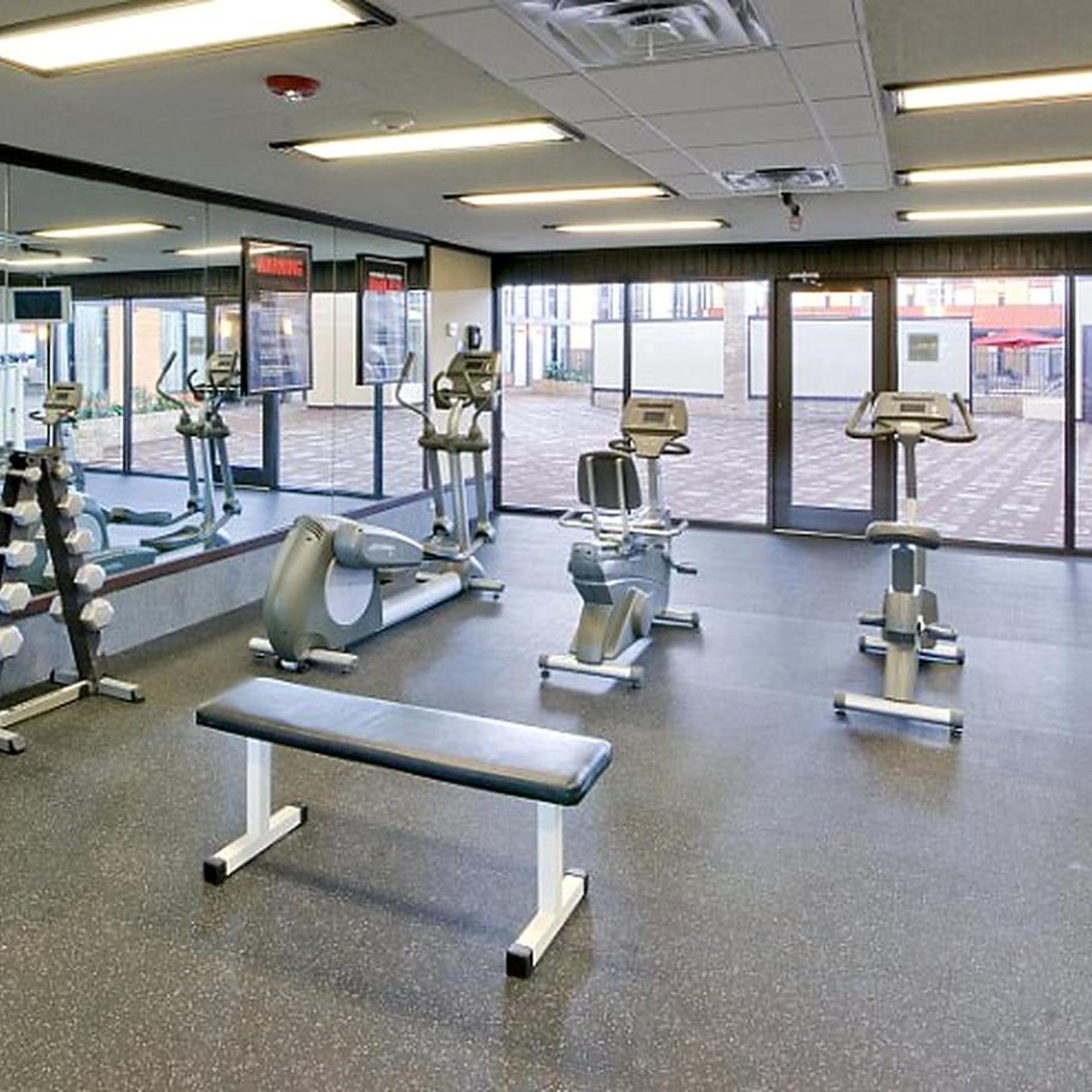 OKC Hotel Suites, Event Center, indoor Pool and Arcade, 5 Min from Downtown & Fairgrounds 15/45