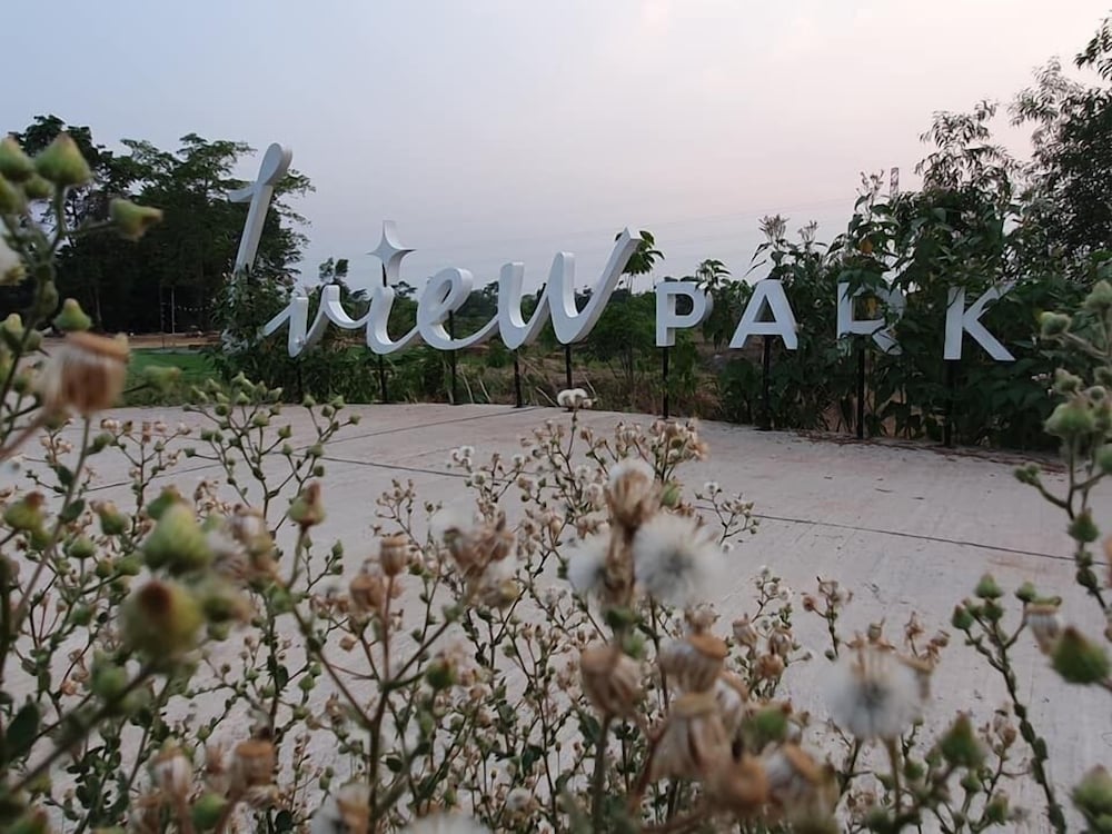 I View Park Resort 60/71