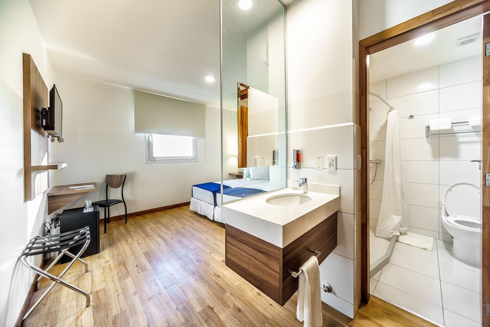Hotel Lp Equipetrol 22/61