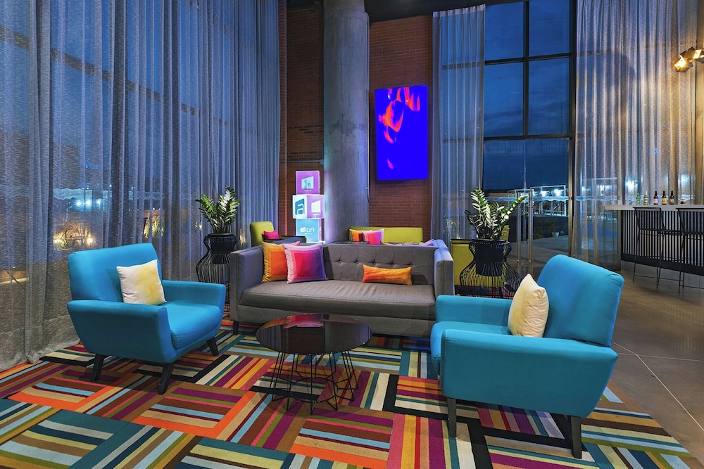 Aloft Guadalajara Sur 34/50