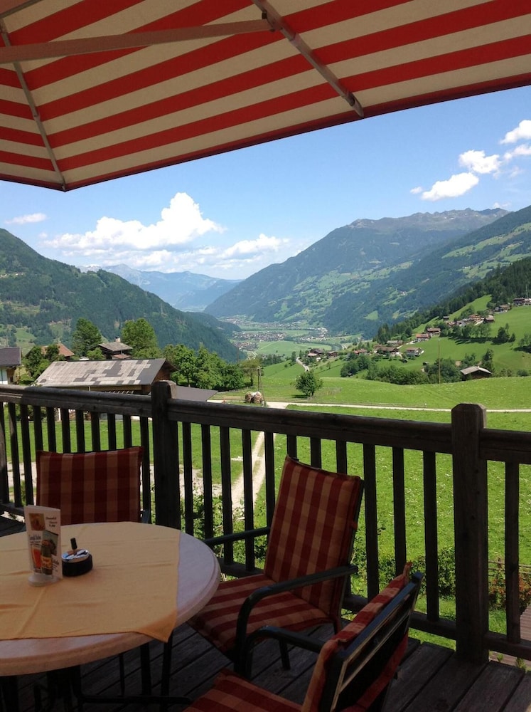 Alpen Wohlfuhlhotel Dorflwirt 22/32