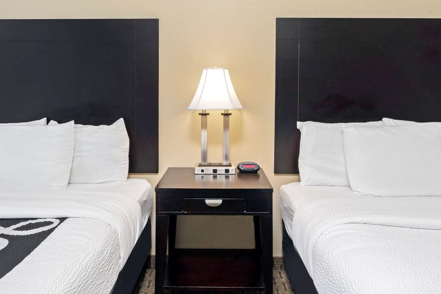 La Quinta Inn & Suites by Wyndham Morgan City 10/19
