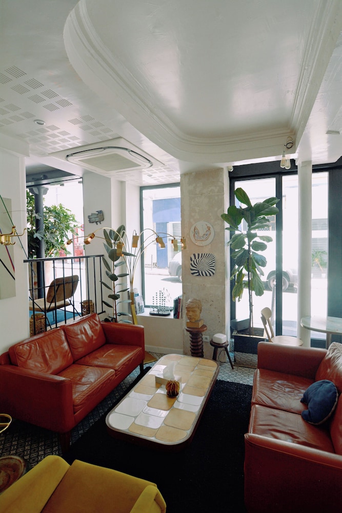 Hotel Lucien 23/43