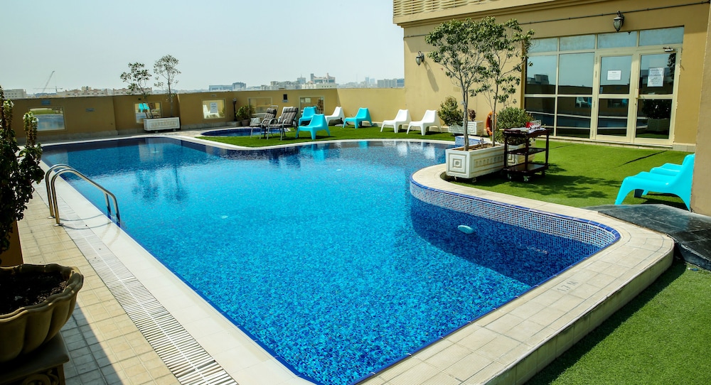 Corp Executive Hotel Doha Suites 25/50