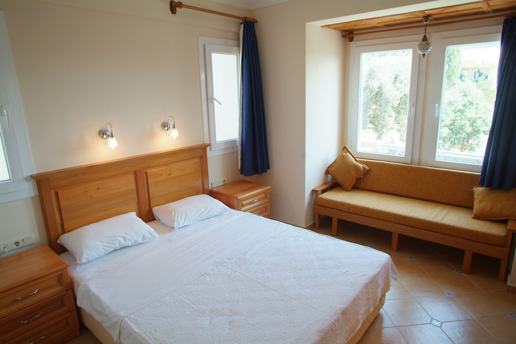 2 BEDROOMS, APARTMENT, 2 BATHROOMS