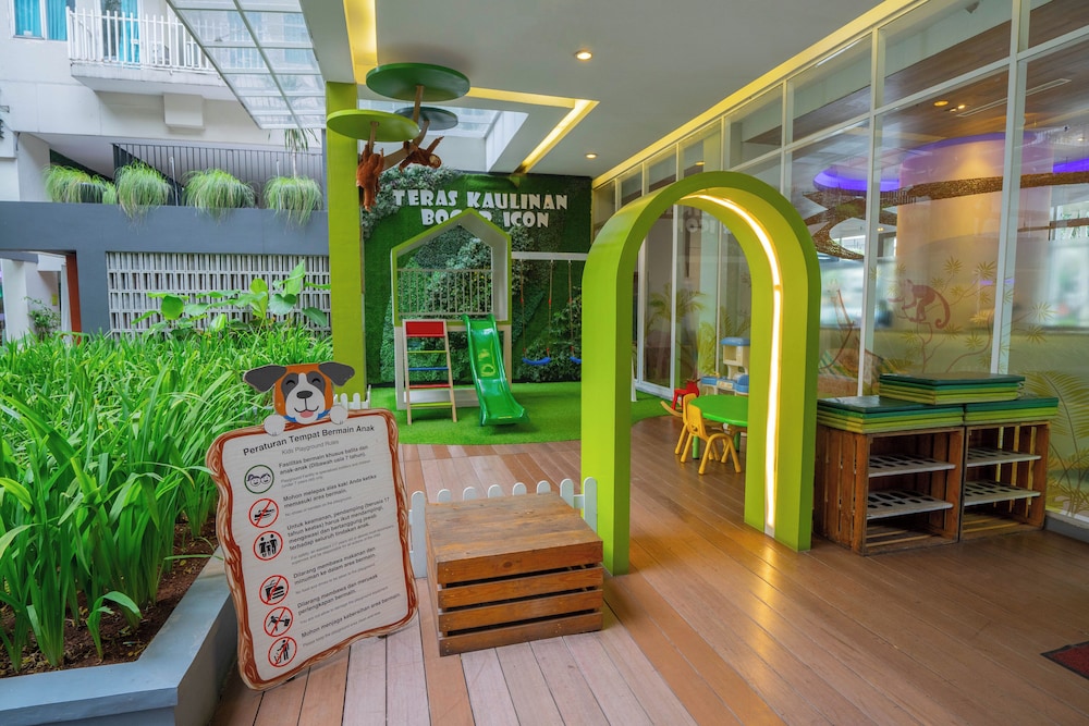 Swiss-Belcourt Bogor (Ex. Horison Bogor Icon Hotel and Convention) 55/58