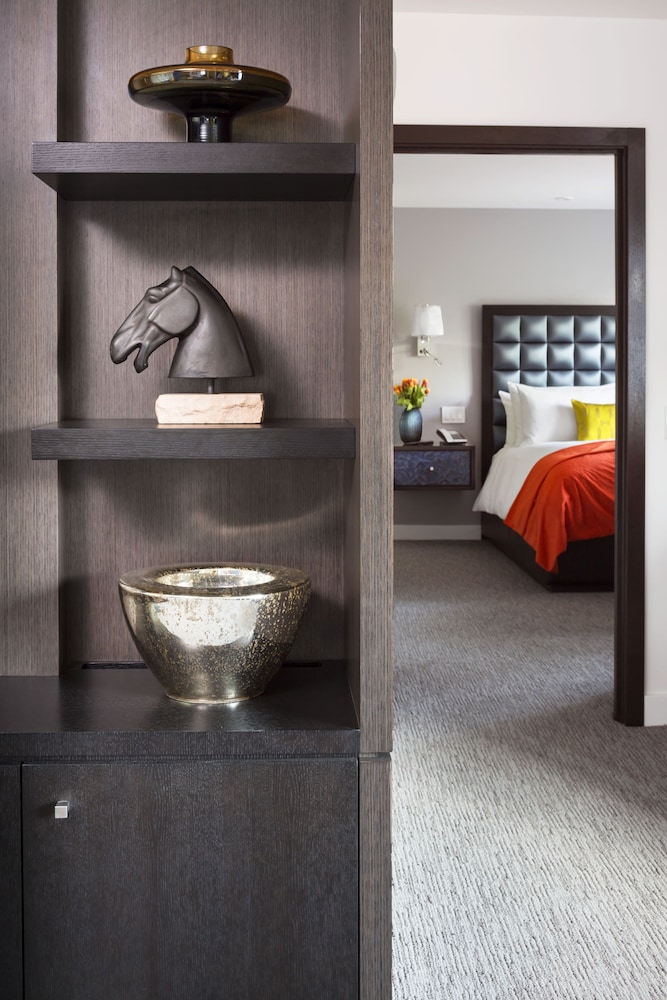 Sunset Marquis Hotel and Villas 18/45