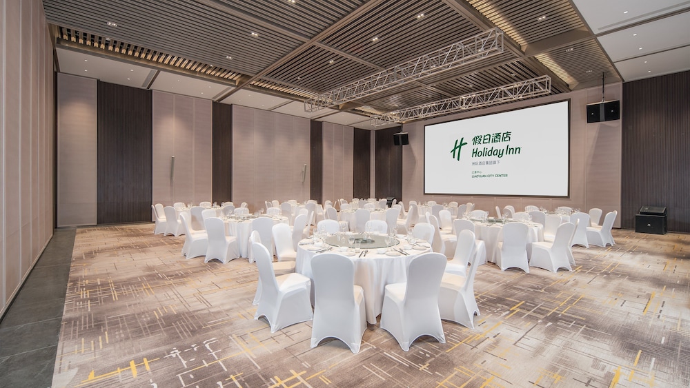 Holiday Inn LIAOYUAN CITY CENTER 38/50