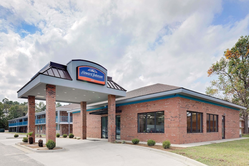 Howard Johnson By Wyndham Florence 3/38
