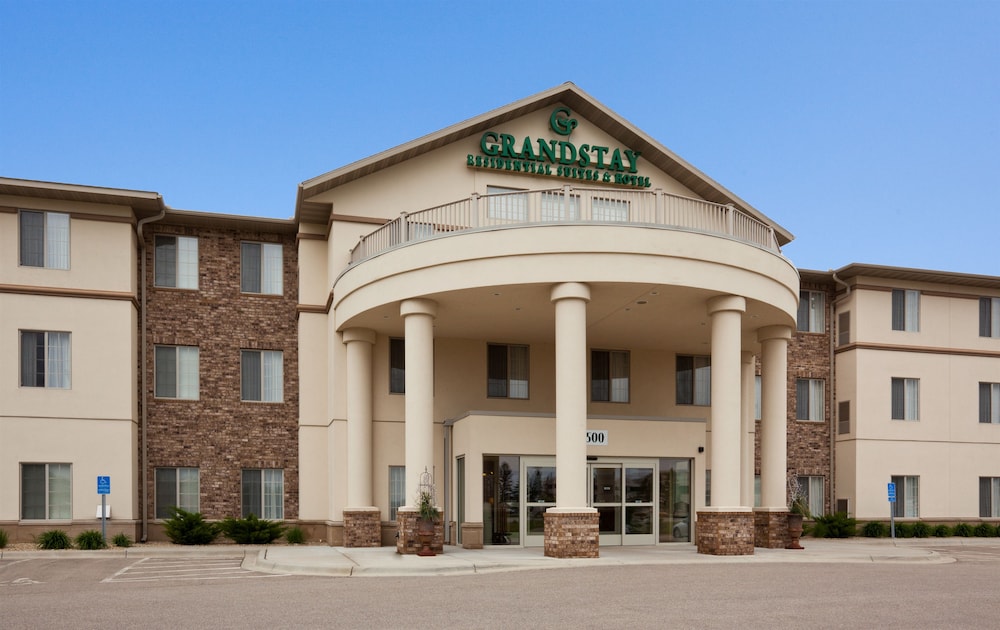 GrandStay Residential Suites Hotel 2/56