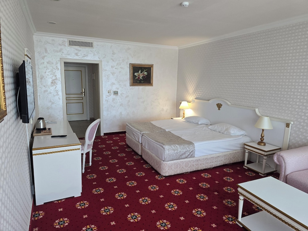 Planeta Hotel and Aquapark 15/50