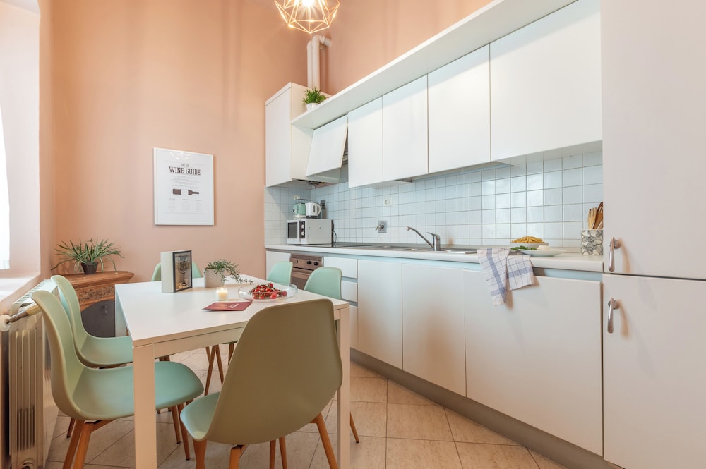 Wine Apartments Florence Moscato 41/47