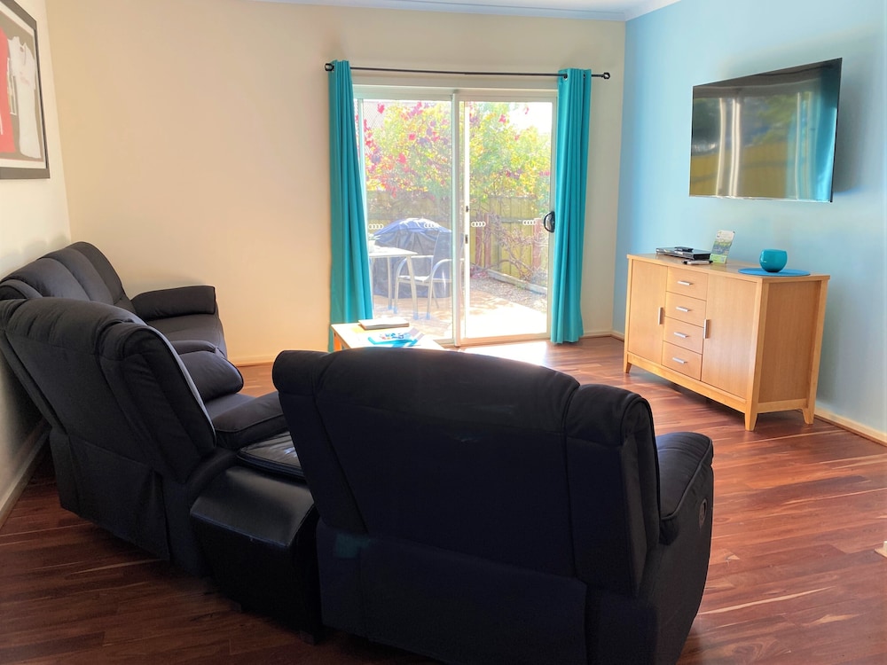 McLaren Vale Studio Apartments 23/50