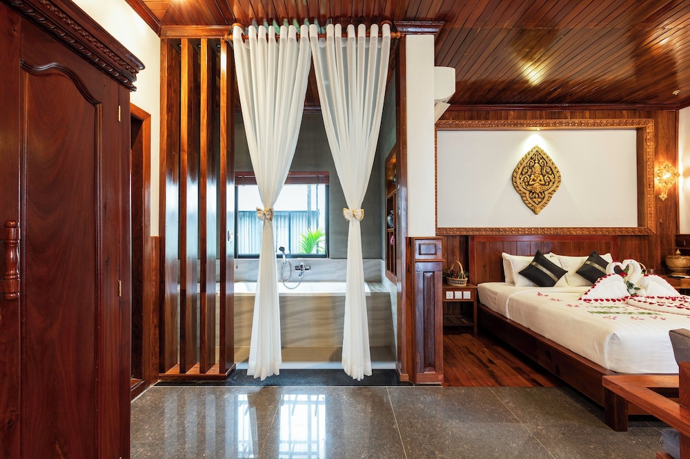 Dom Siem Reap 11/50
