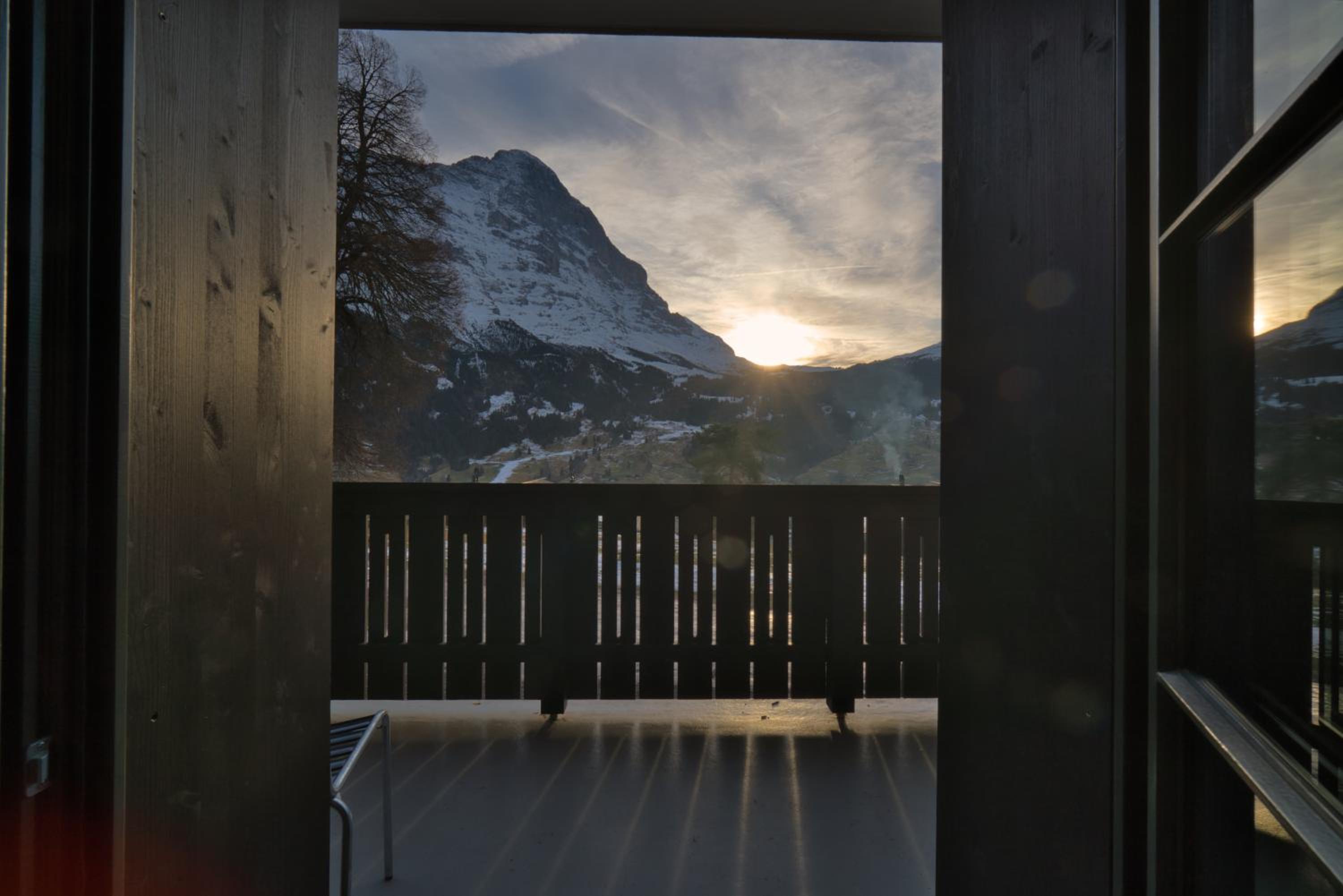 Eiger View Alpine Lodge 23/24