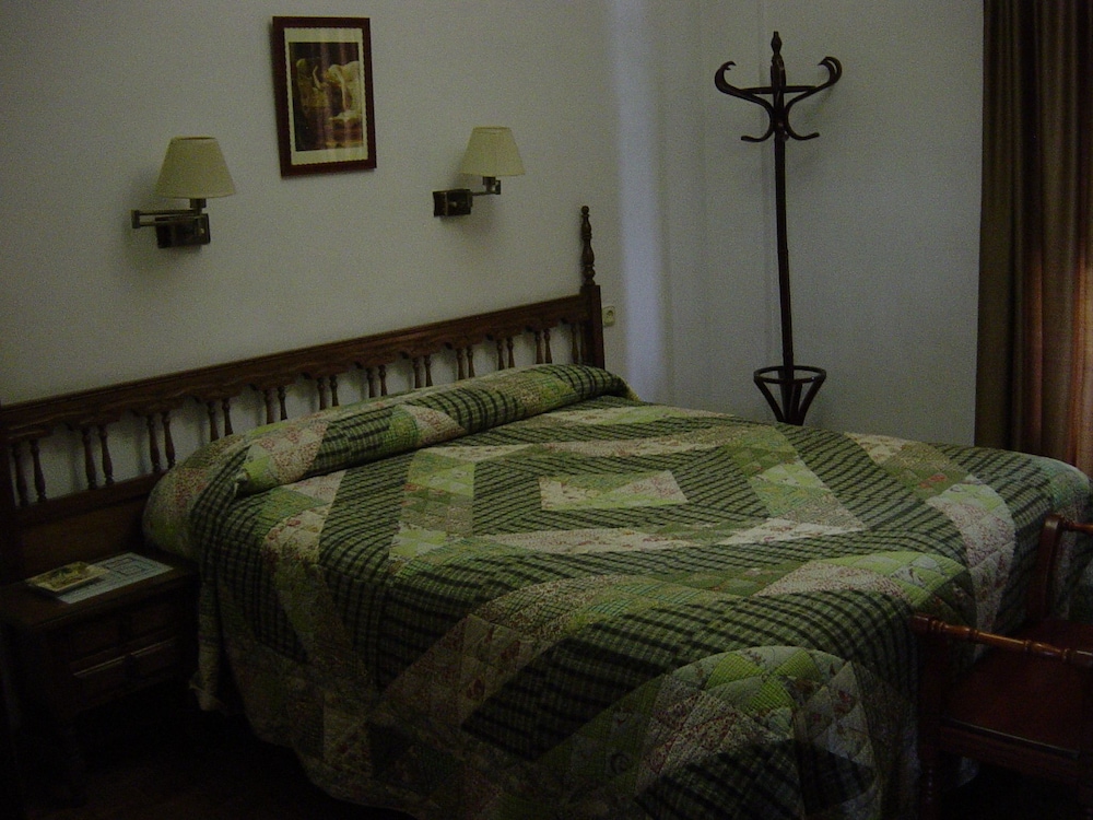 Hospederia Colon Antequera 13/50