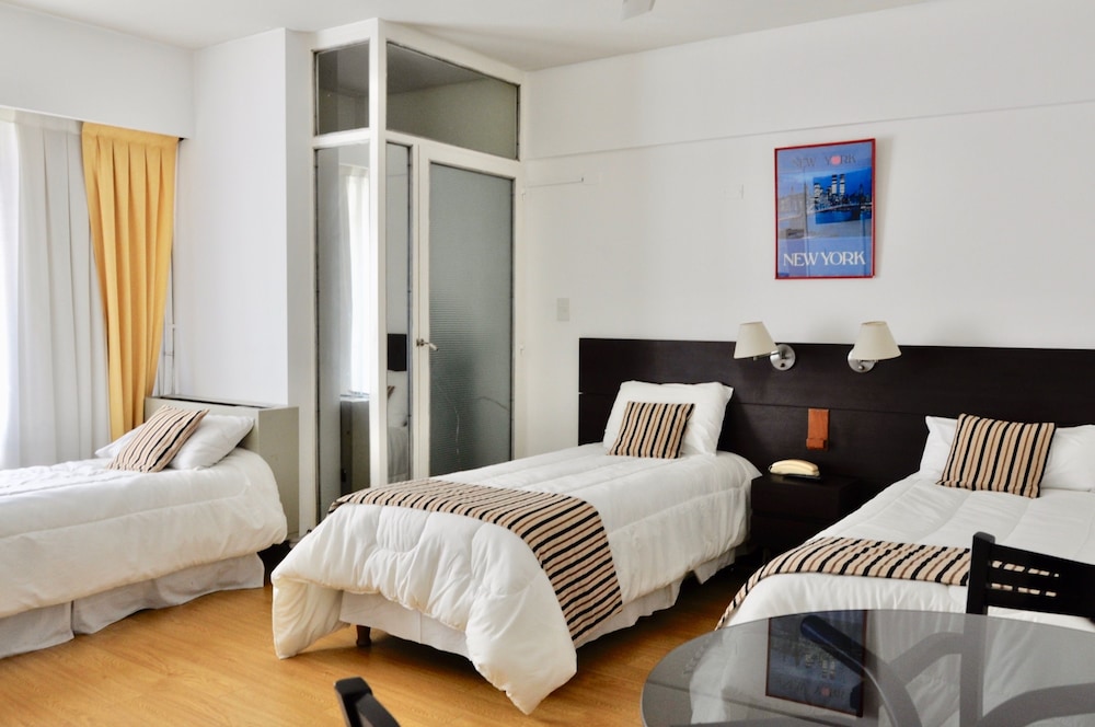 Golf Tower Suites Apartments 25/64