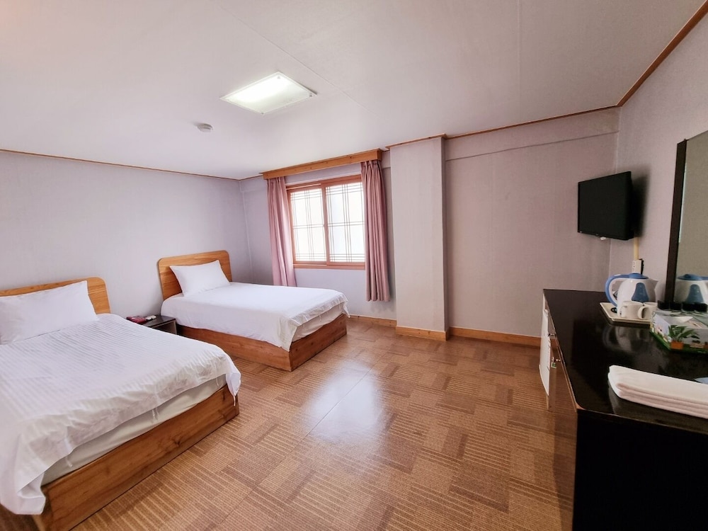 Hotel G 13/23