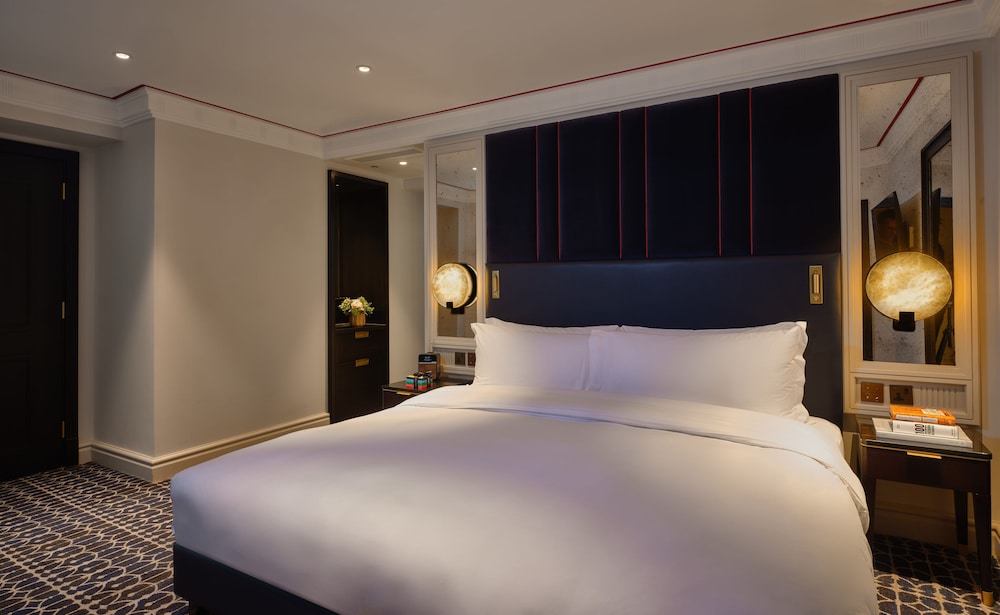 The Mayfair Townhouse – an Iconic Luxury Hotel 20/66