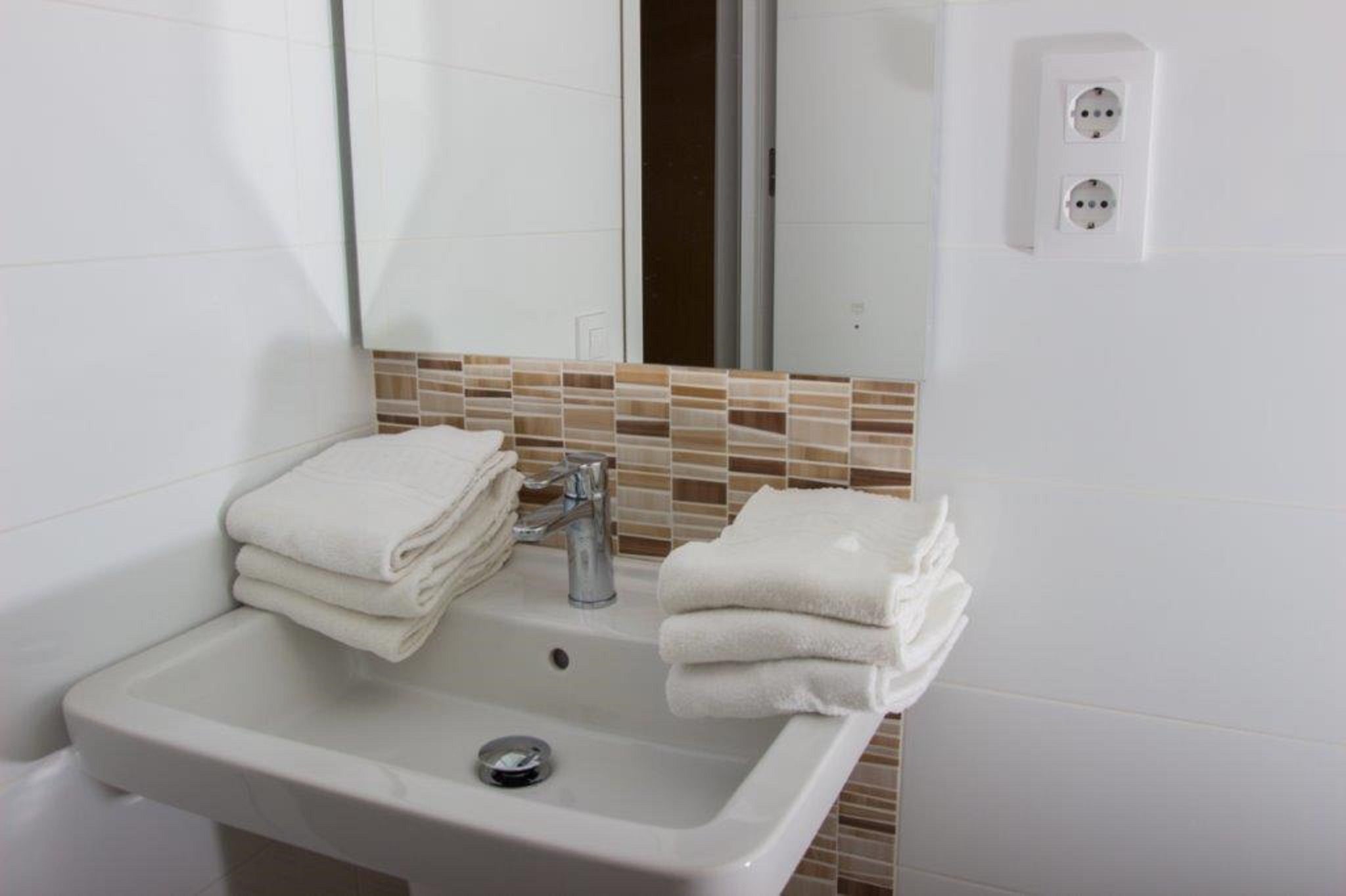 1 Bedroom, Apartment