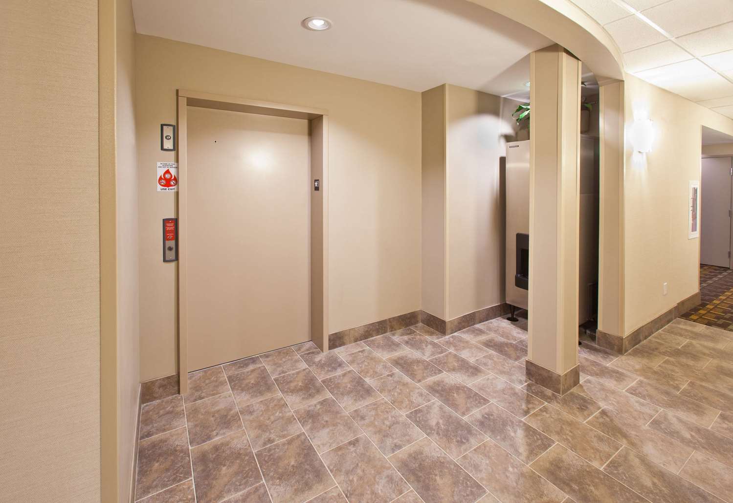 Americinn By Wyndham Fairfield 17/33