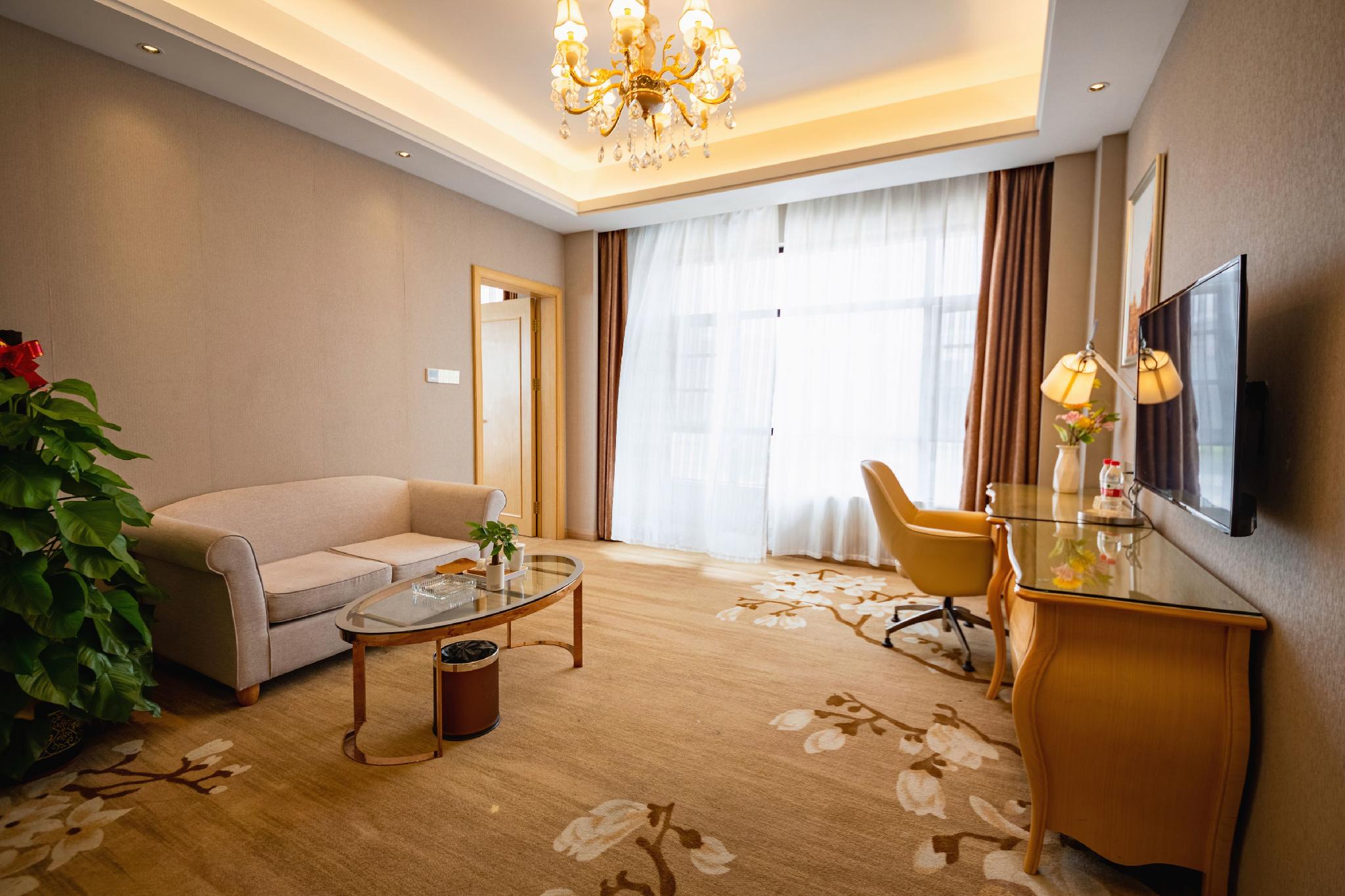 Vienna International Hotel (Foshan Gaoming Xinheng Plaza) 25/29