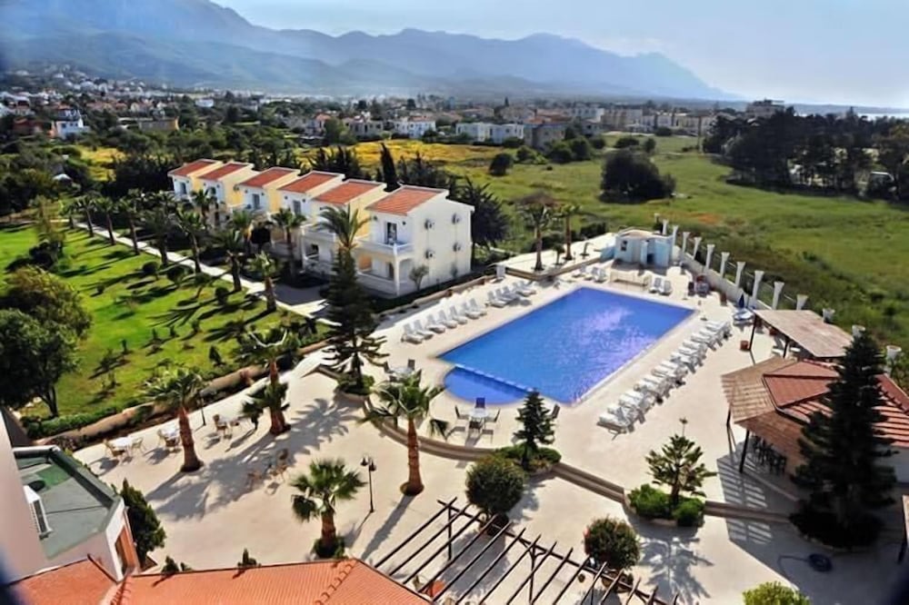 Mountain View Hotel 43/49