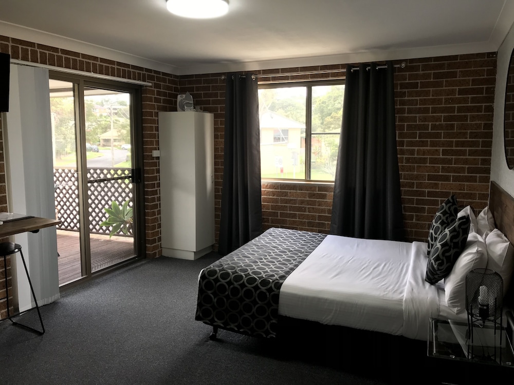 Coffs Shearwater Motel 4/69