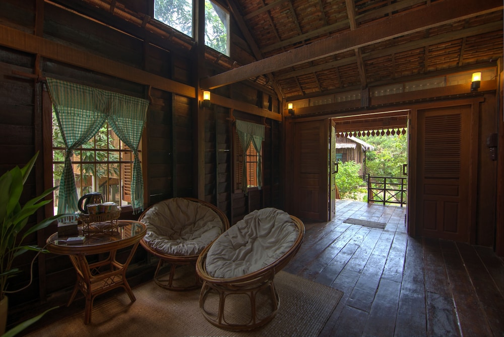 Palm Village Resort Spa 26/50