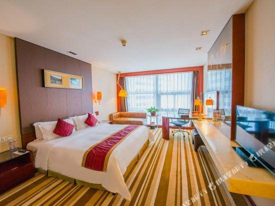 Lafonte International Hotel 12/67