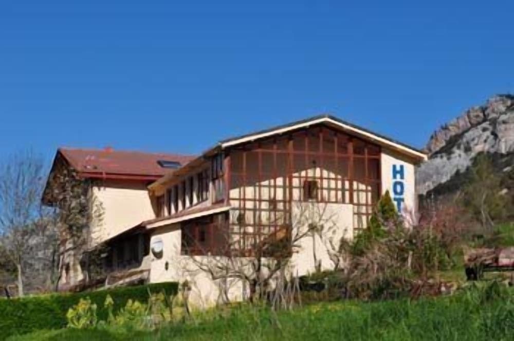 Hotel Torrecerredo 2/38