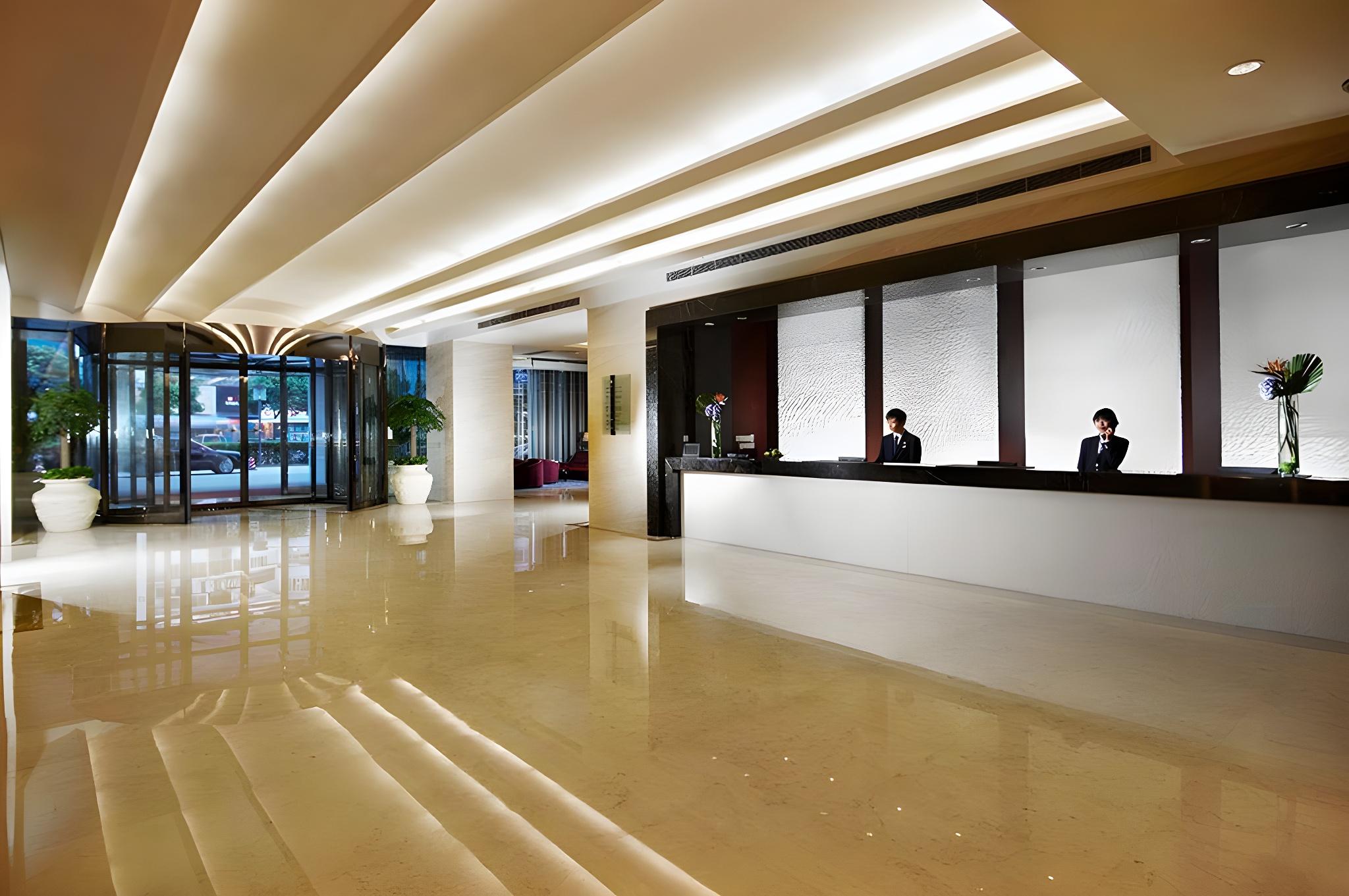 Lobby at Grand Park Wuxi, WUXI