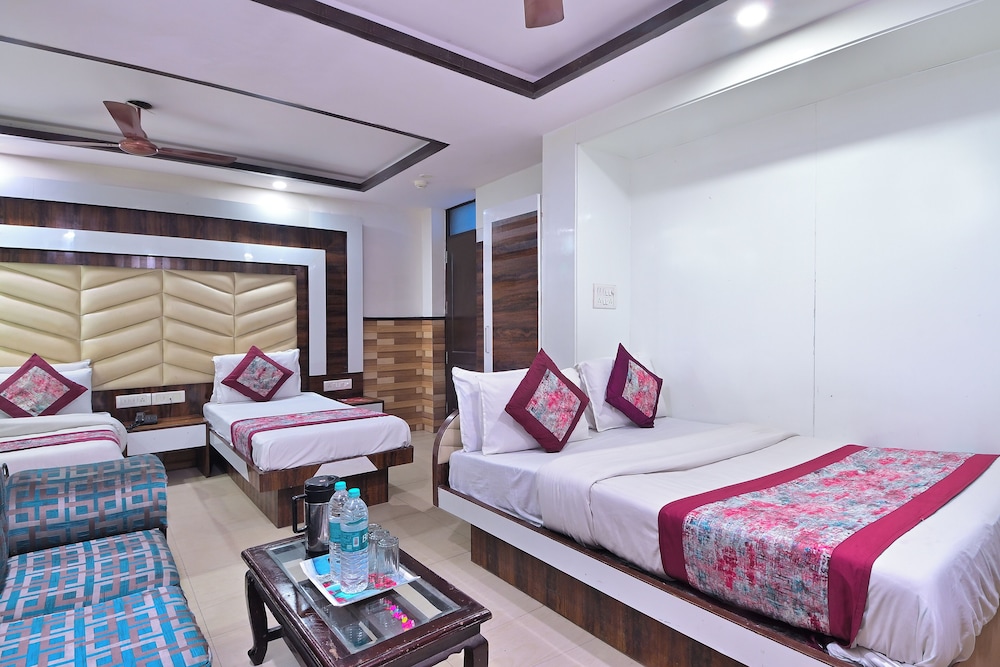 FAMILY, 5 BEDS