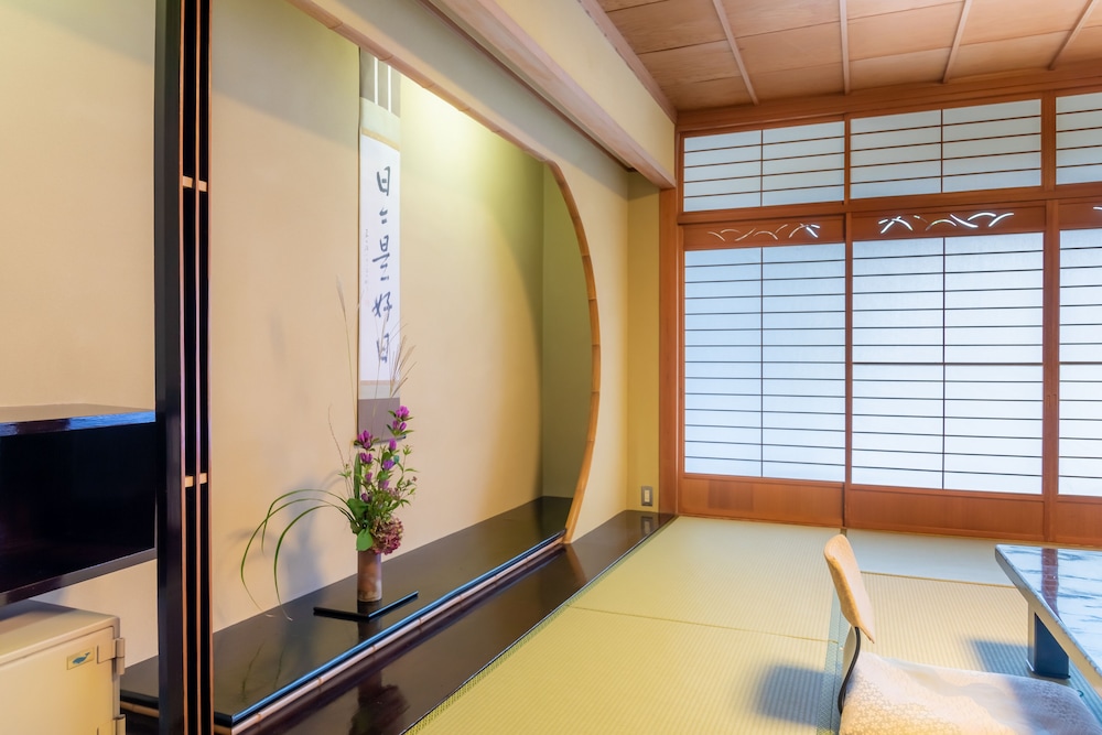 Arima Onsen Motoyu Kosenkaku 35/50