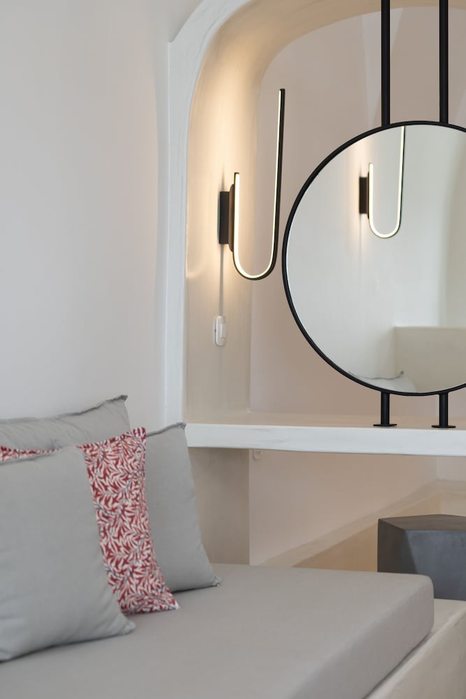 Asha Luxury Suites - Adults Only 38/67