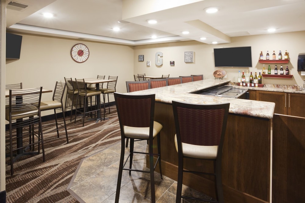 GrandStay Hotel and Suites Tea Sioux Falls 16/17
