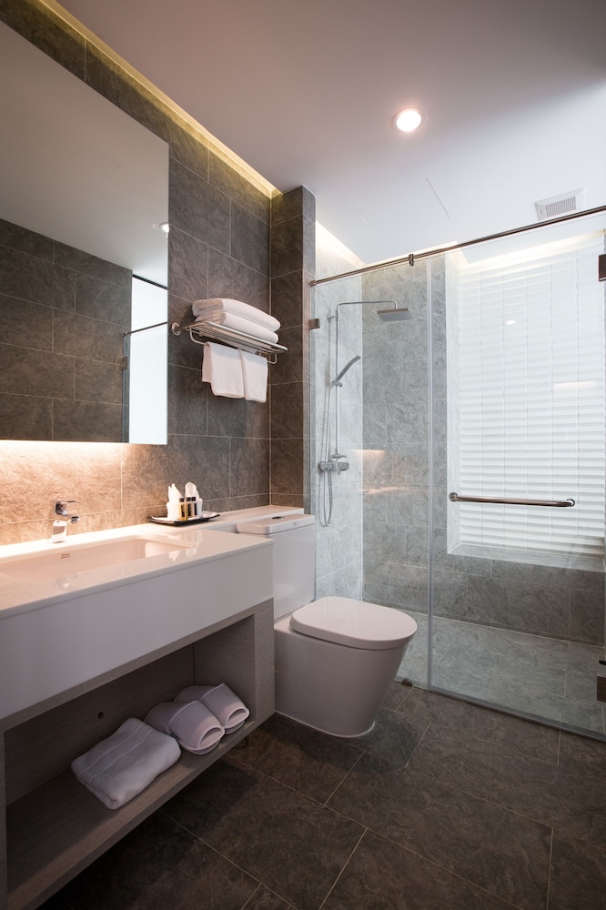 Asira Boutique Huahin Hotel 64/65
