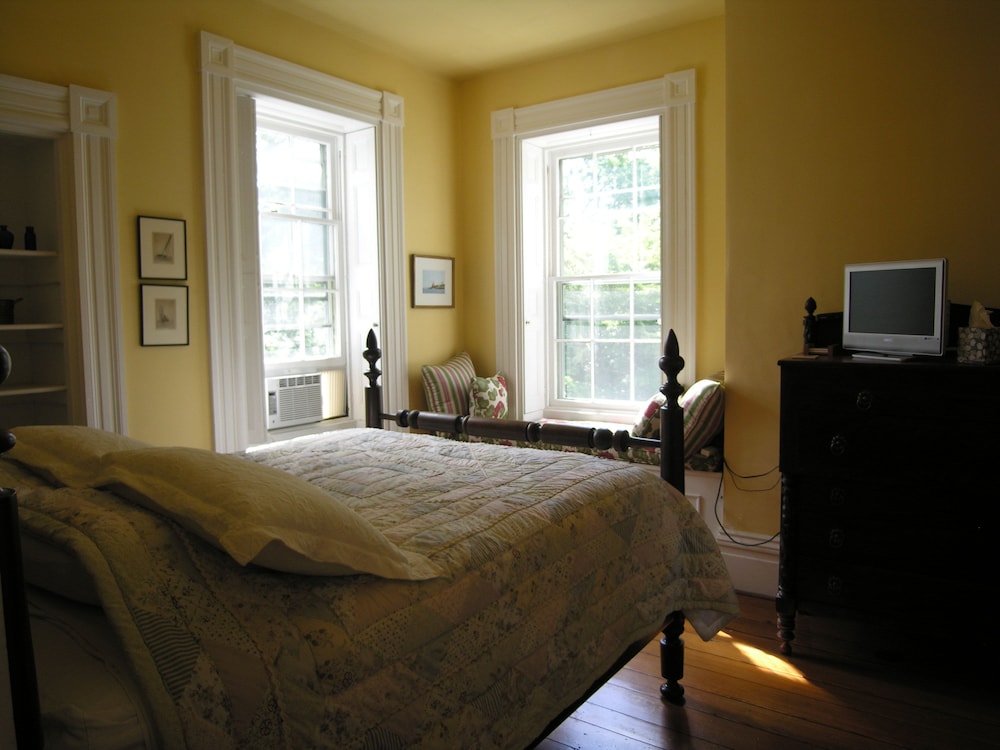 Delano Homestead Bed & Breakfast 19/64