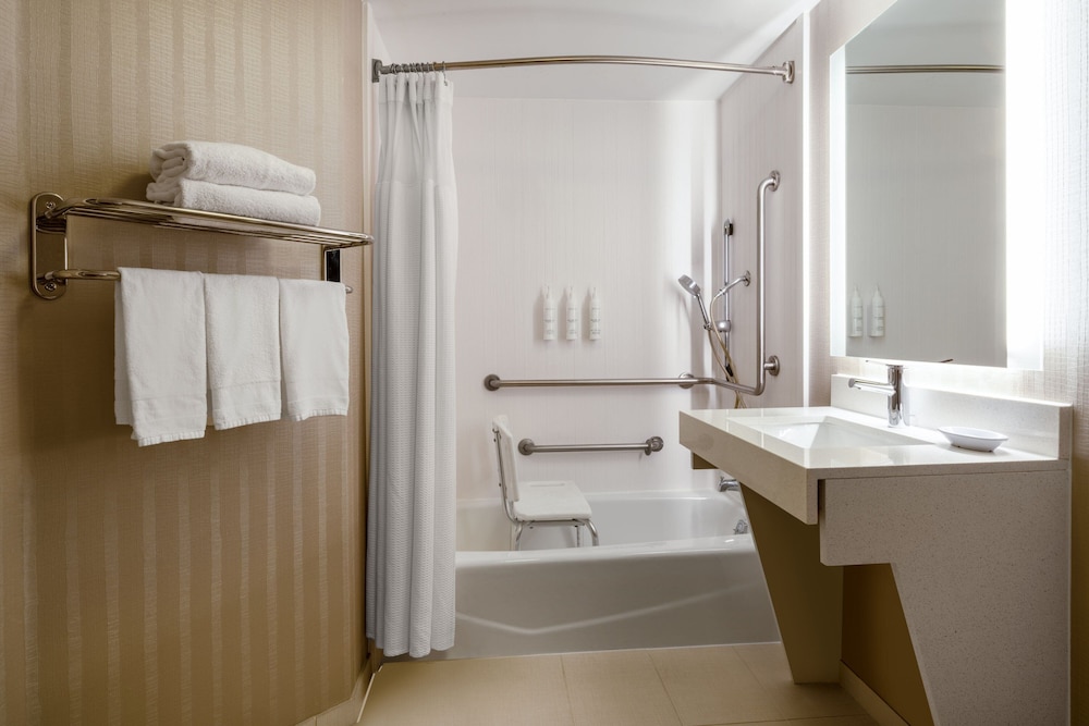 SpringHill Suites Marriott Colorado Springs South 59/59