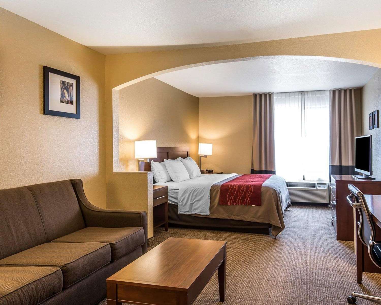 جناح بسرير كينج، Quality Inn & Suites Bethany 2/3