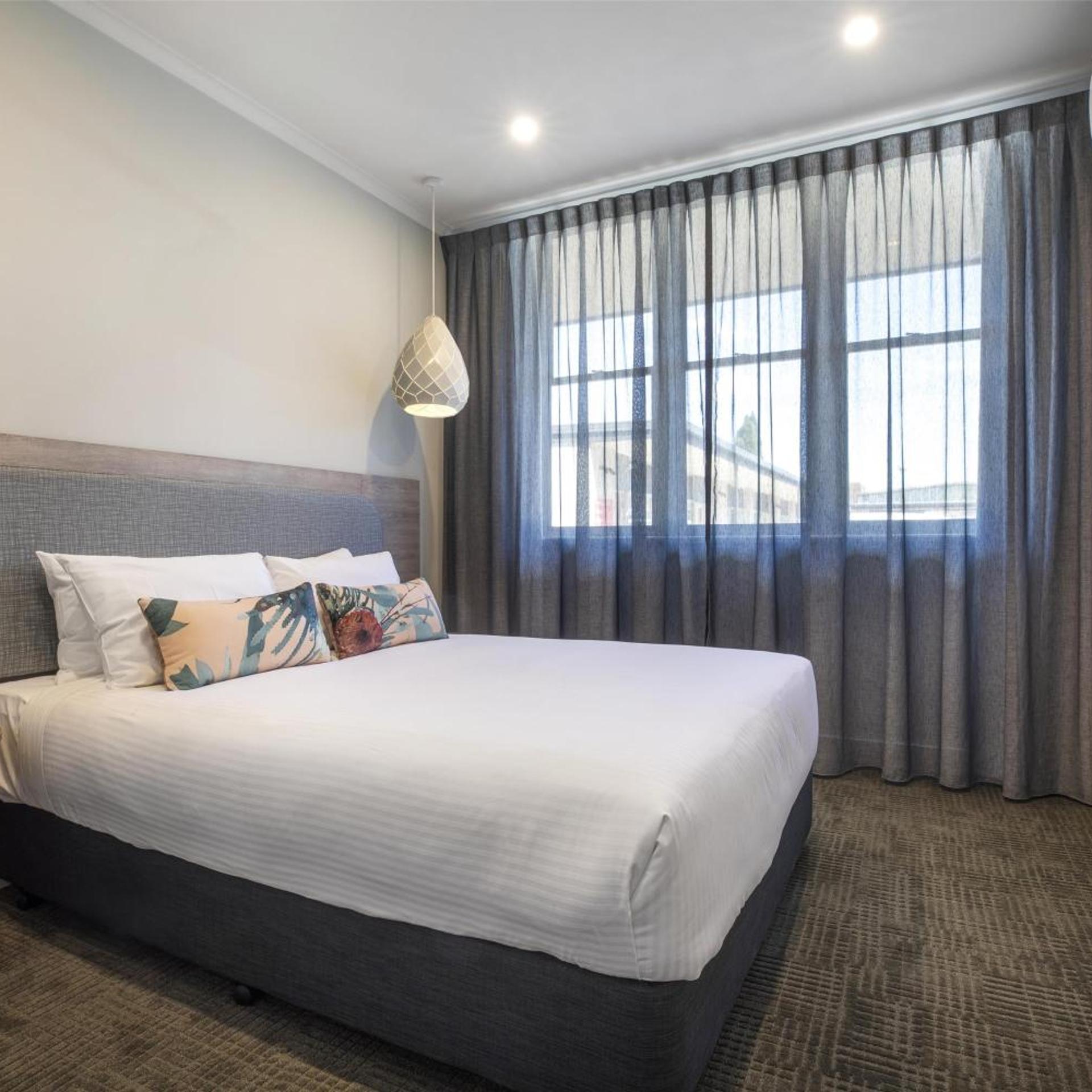 2 Bedrooms, Apartment