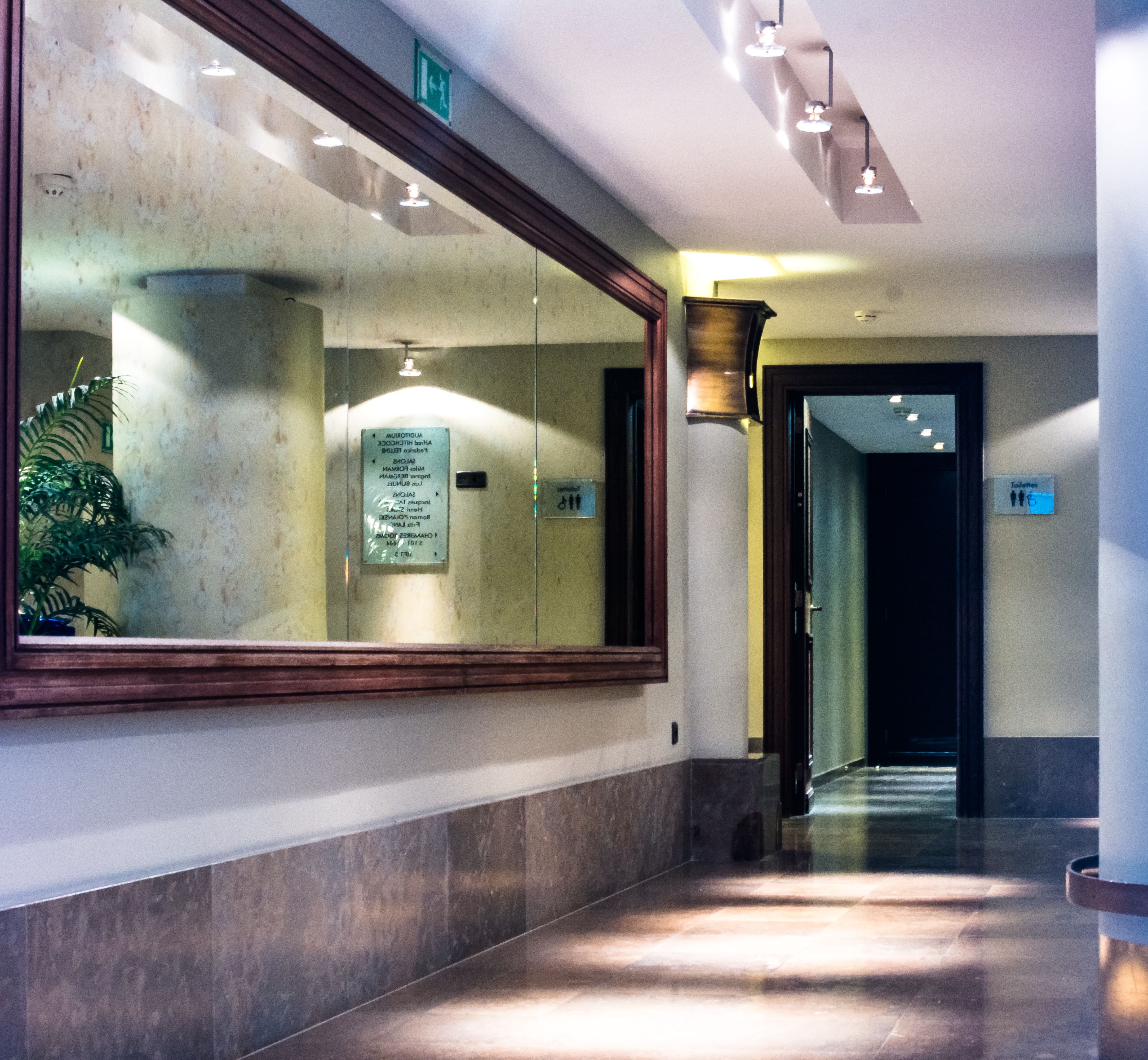 Marivaux Hotel 6/20