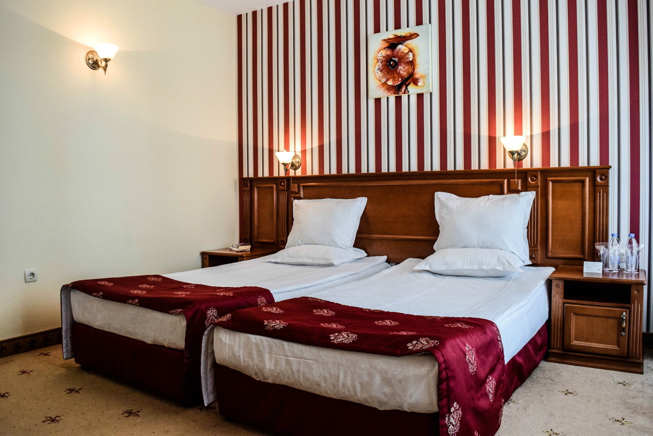STANDARD, DOUBLE BED