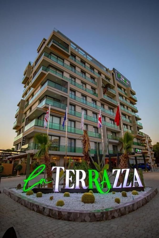 LA TERRAZZA HOTEL 4/60