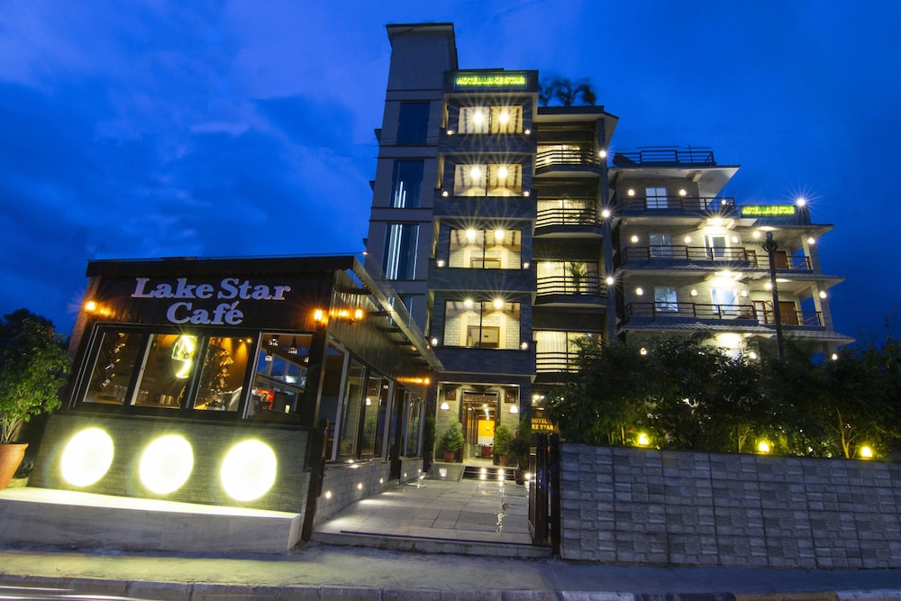 Hotel Lake Star 1/29