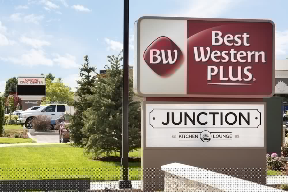Best Western Plus Peppertree Nampa Civic Center Inn 3/47