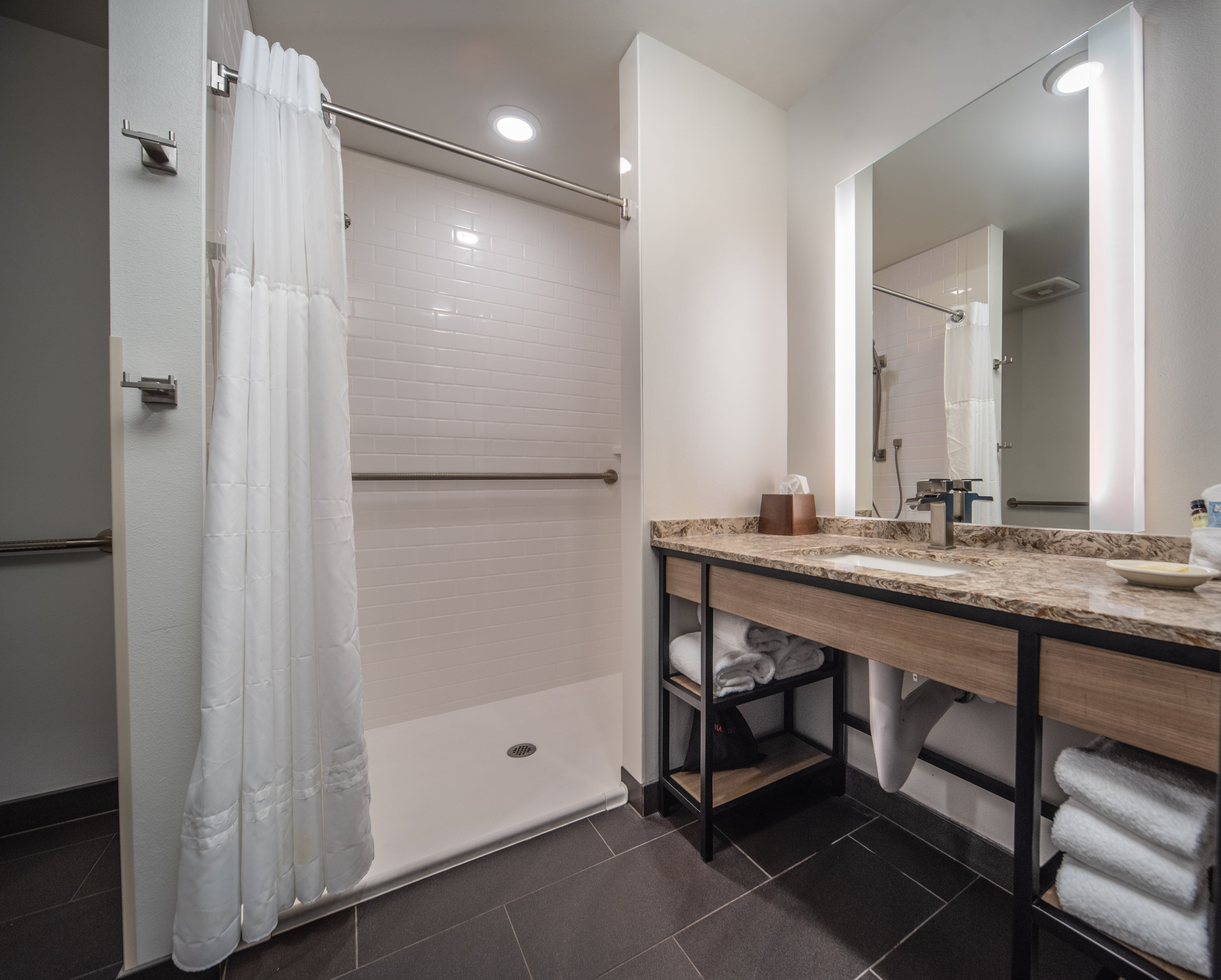 Hotel Windrow Downtown Ellensburg 22/25