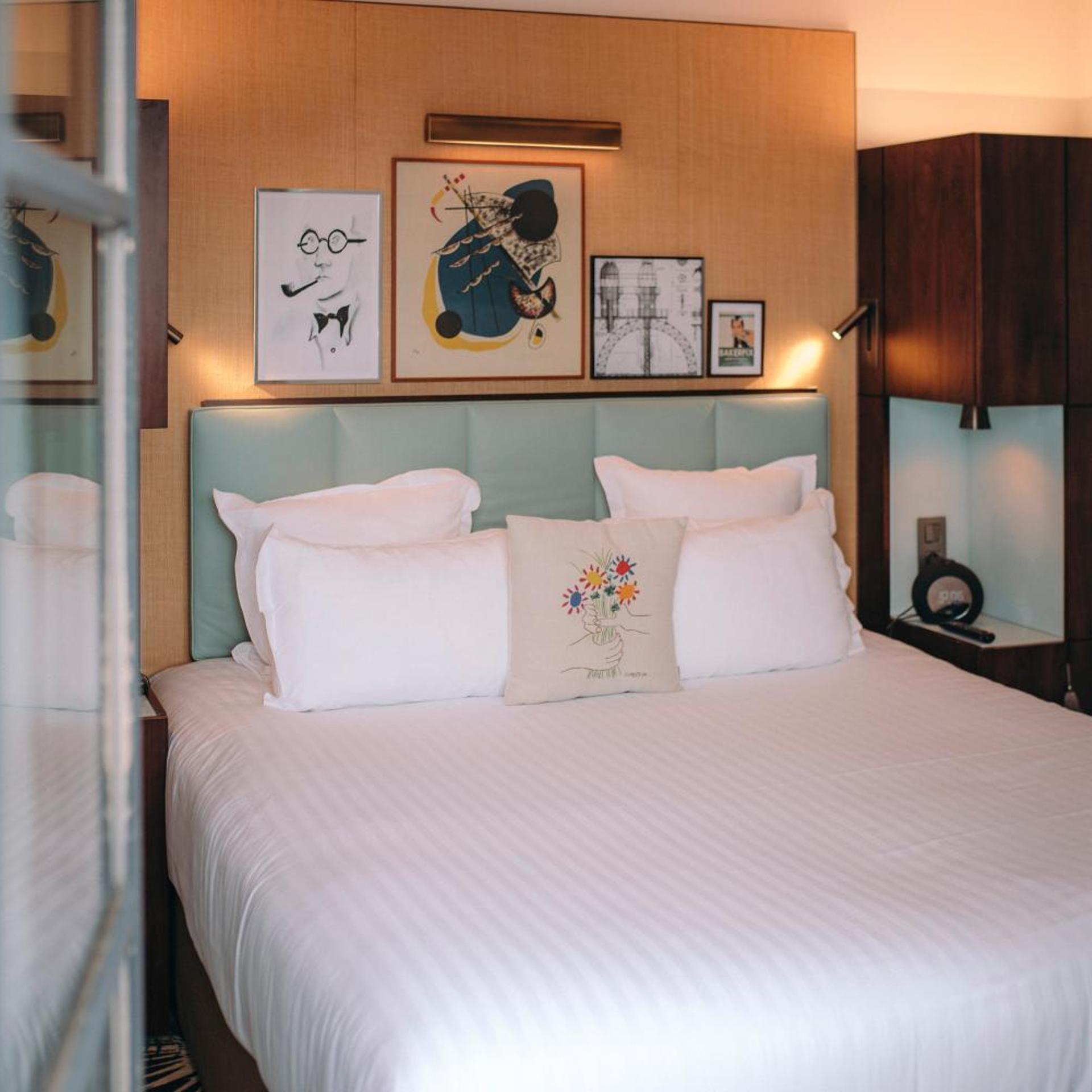 Suite, Terrace, Pool Access