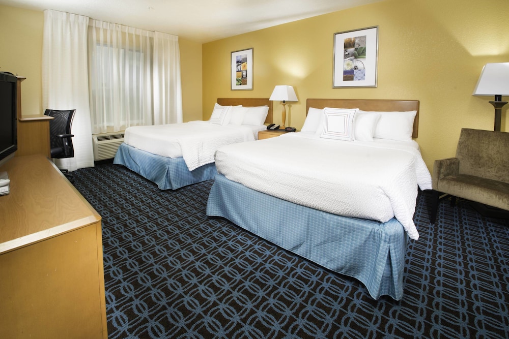 Fairfield Inn And Suites By Marriott Burley 11/31